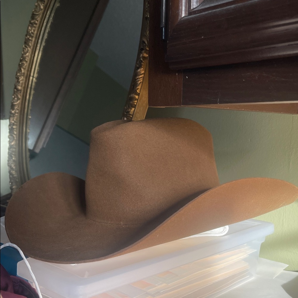 Resistol Cowboy Hat - Brown